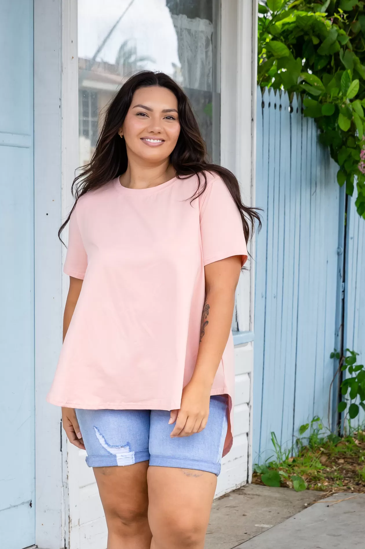 Proud Poppy Clothing Macey Hi-Low T-Shirt in Blush Pink